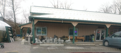 Pet Supply Store «Bethel Feed & Supply Pet & Garden Center», reviews and photos, 528 W Plane St, Bethel, OH 45106, USA