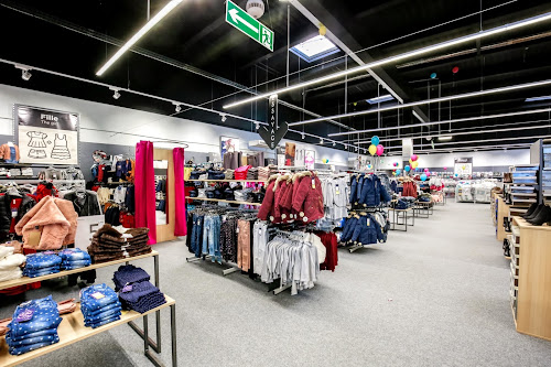 Magasin DistriCenter Hanches à Hanches