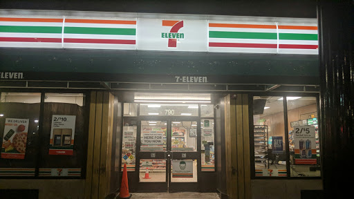 Convenience Store «7-Eleven», reviews and photos, 790 Broad St, Newark, NJ 07102, USA