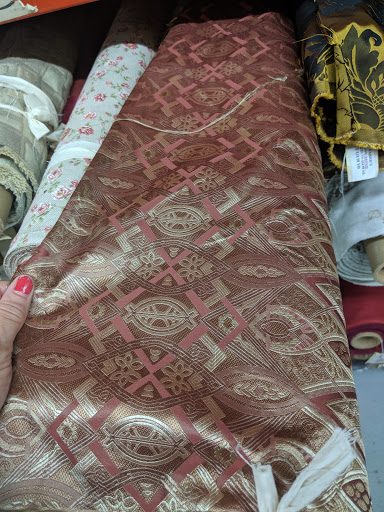 Fabric Store «Discount Fabrics», reviews and photos, 2170 Cesar Chavez St, San Francisco, CA 94107, USA