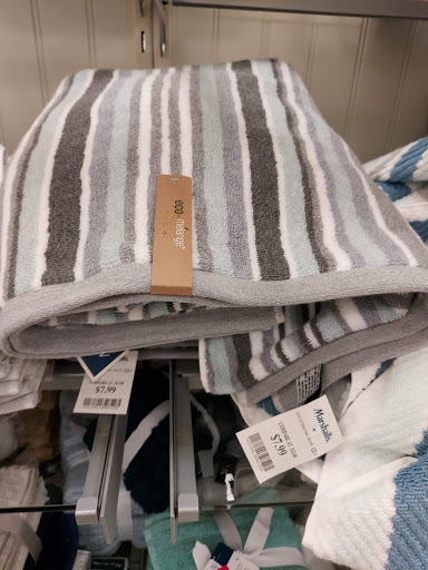 Department Store «Marshalls», reviews and photos, 1 Ronson Rd, Iselin, NJ 08830, USA