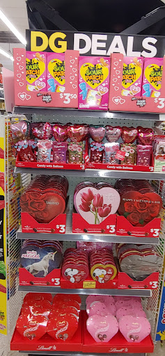 Home Goods Store «Dollar General», reviews and photos, 5029 Cottage Hill Rd, Mobile, AL 36609, USA