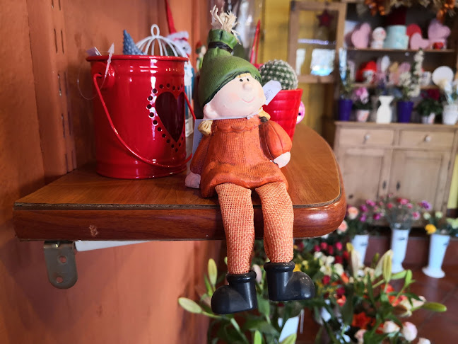 Opinii despre Fekete-Flóra Virágüzlet în Salgótarján - Virágárus