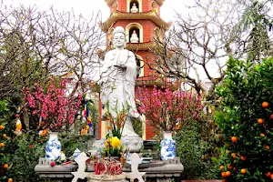 Trieu Khuc village temple image