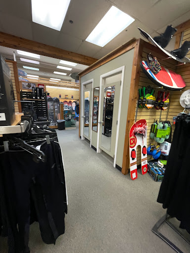 Sporting Goods Store «Peter Glenn Ski & Sports», reviews and photos, 2901 W Oakland Park Blvd, Fort Lauderdale, FL 33311, USA