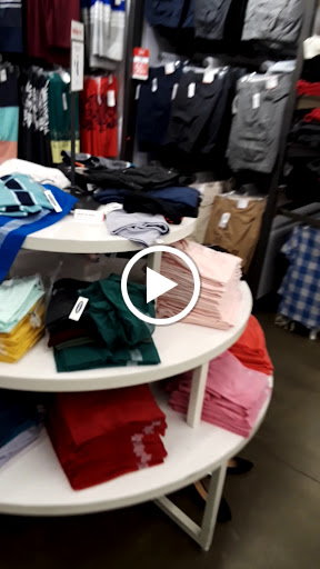 Clothing Store «Old Navy», reviews and photos, 228 Vintage Way, Novato, CA 94945, USA