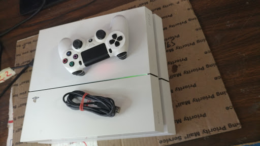 Video Game Store «Videomen», reviews and photos, 14522 Vanowen St #4, Van Nuys, CA 91405, USA