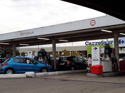 Station Service Carrefour - Grenoble Meylan à Meylan