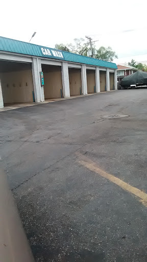 Car Wash «Finish Line Carwash LLC», reviews and photos, 2330 Mannheim Rd, Melrose Park, IL 60164, USA