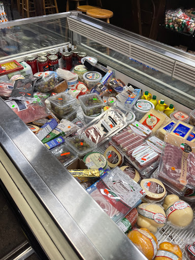 Italian Grocery Store «Central Grocery and Deli», reviews and photos, 923 Decatur St, New Orleans, LA 70116, USA
