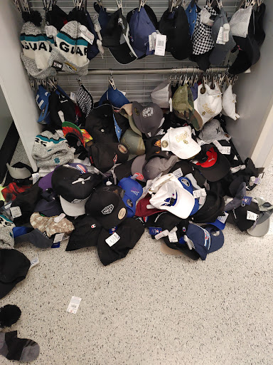 Clothing Store «Ross Dress for Less», reviews and photos, 2415 N Monroe St, Tallahassee, FL 32303, USA