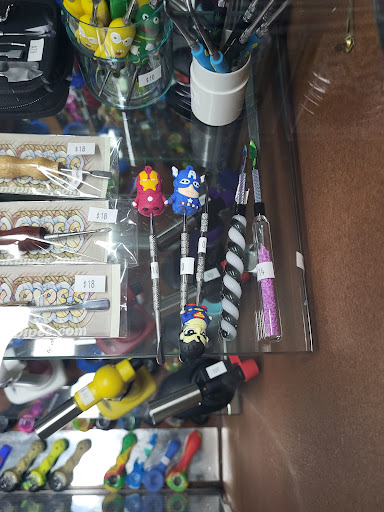 Tobacco Shop «Northern Lights 2», reviews and photos, 270 Enfield St, Enfield, CT 06082, USA