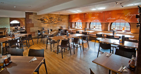 Amber Restaurant - 354 Castlehill, Edinburgh EH1 2NE, United Kingdom