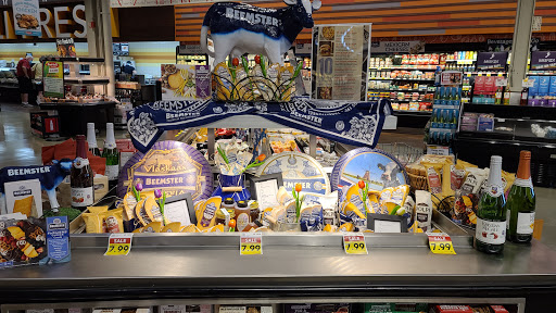 Shopping Mall «Crossroads Shopping Center», reviews and photos, 1525 U.S. 41, Schererville, IN 46375, USA