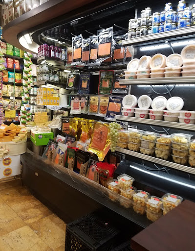 Grocery Store «Westside Market NYC», reviews and photos, 77 7th Ave S, New York, NY 10011, USA