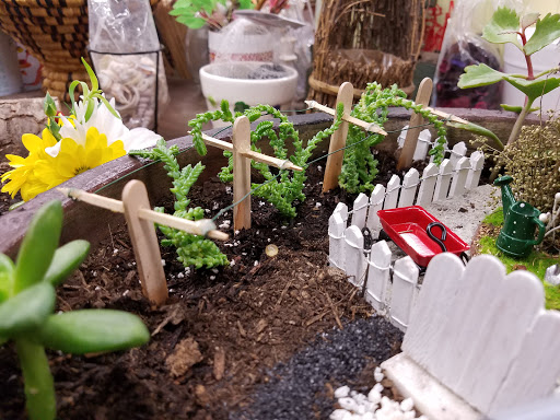 Florist «Little Flower Shop», reviews and photos, 616 High St, Delano, CA 93215, USA