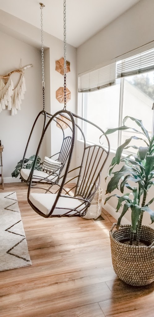 Brass & Needle Beauty Bar 93433