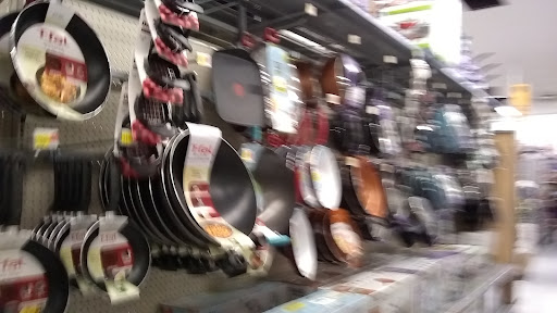 Cell Phone Store «Walmart Connection Center», reviews and photos, 14501 Lakewood Blvd, Paramount, CA 90723, USA