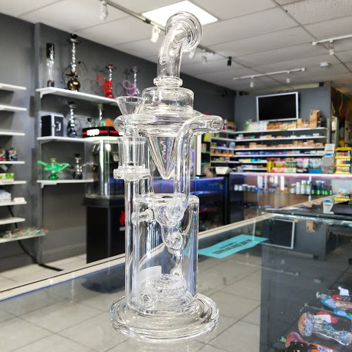 Tobacco Shop «Midtown Smoke Shop», reviews and photos, 3503 NE 2nd Ave, Miami, FL 33137, USA