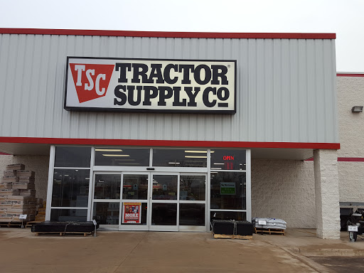 Tractor Supply Co., 6910 69th Ln N, Rockford, MN 55373, USA, 