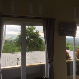 Adhi jaya Suite