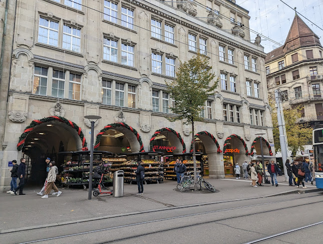 Kommentare und Rezensionen über natürli Käseladen in Zürich im Coop City St. Annahof