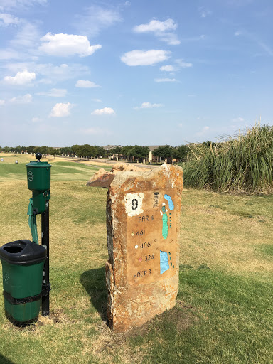Golf Course «Riverchase Golf Course», reviews and photos, 700 Riverchase Dr, Coppell, TX 75019, USA