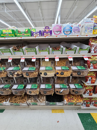 Pet Supply Store «Pet Supplies Plus», reviews and photos, 6845 Highland Rd, White Lake, MI 48383, USA