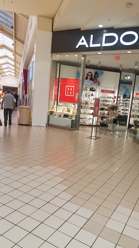 Shopping Mall «Stonewood Center», reviews and photos, 251 Stonewood St, Downey, CA 90241, USA