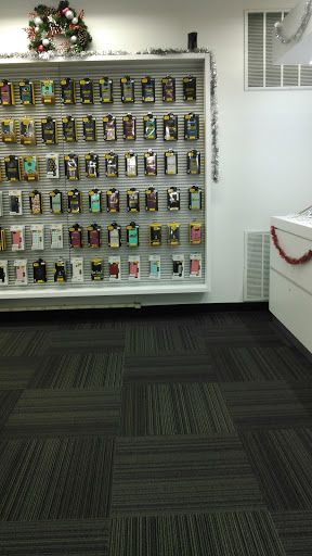 Cell Phone Store «Verizon Authorized Retailer - Wireless Zone», reviews and photos, 1188 Farmington Ave, Bristol, CT 06010, USA