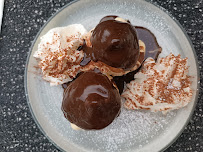 Profiterole du Restaurant français Le Saint Louis à Périgueux - n°6