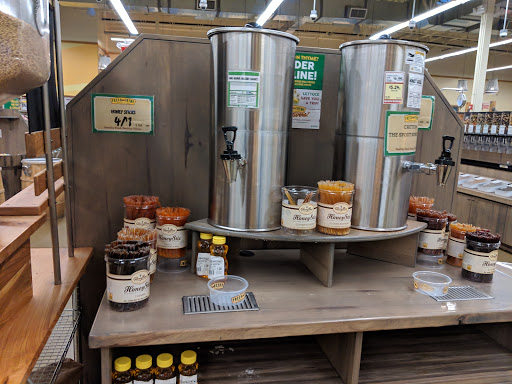 Grocery Store «Fresh Thyme Farmers Market- Lafayette», reviews and photos, 220 S Creasy Ln, Lafayette, IN 47905, USA