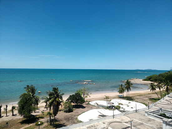 Phala Beach II