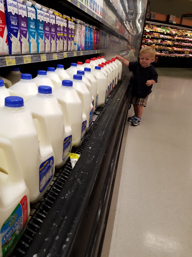 Supermarket «King Kullen», reviews and photos, 52 E Montauk Hwy, Hampton Bays, NY 11946, USA