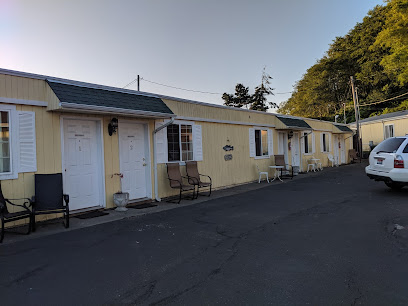 Salmon Harbor Landing Motel