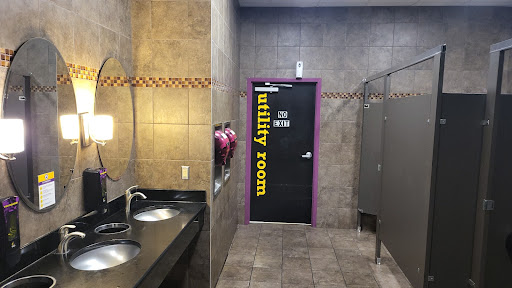 Gym «Planet Fitness», reviews and photos, 1423 S Nova Rd, Daytona Beach, FL 32114, USA