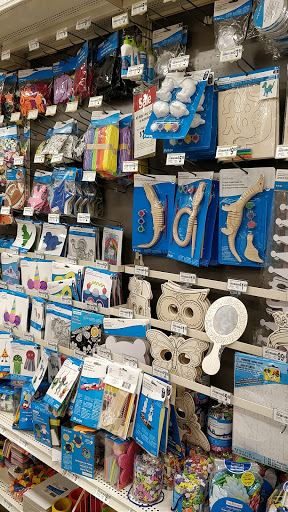 Craft Store «Michaels», reviews and photos, 11400 W Markham St, Little Rock, AR 72211, USA