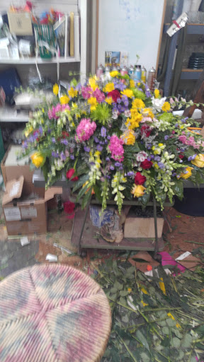 Florist «Blossom Shoppe», reviews and photos, 102 E Washington St, Princeton, KY 42445, USA