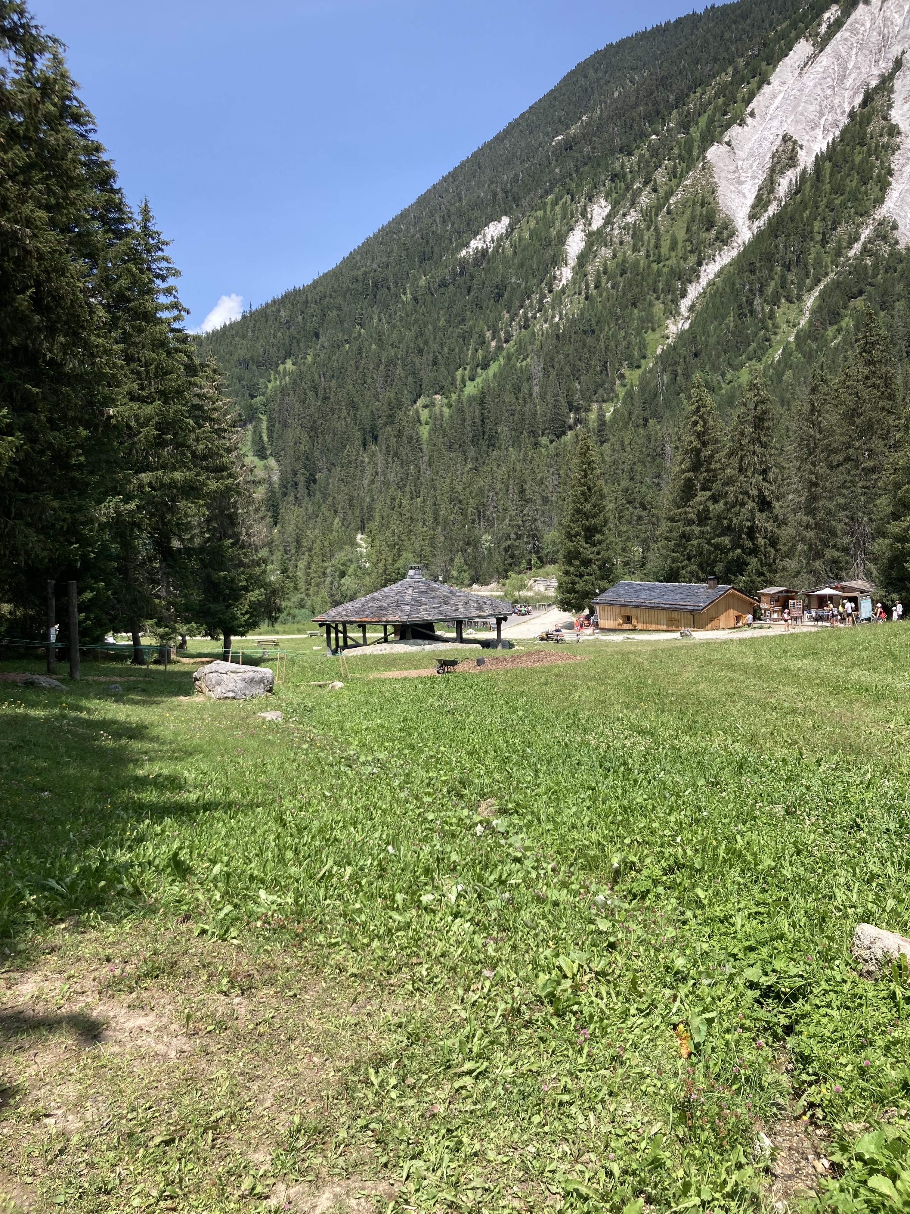 Photo n° 6 de l'avis de LUKASZ.E fait le 22/07/2023 à 18:48