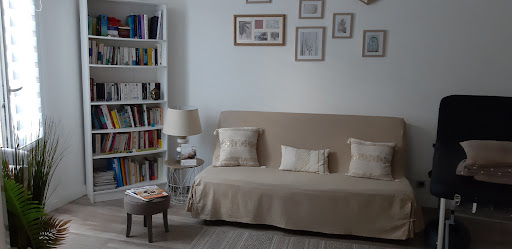 CORALIE VALETTE - SOPHROLOGUE, PRATICIENNE REIKI Reiki