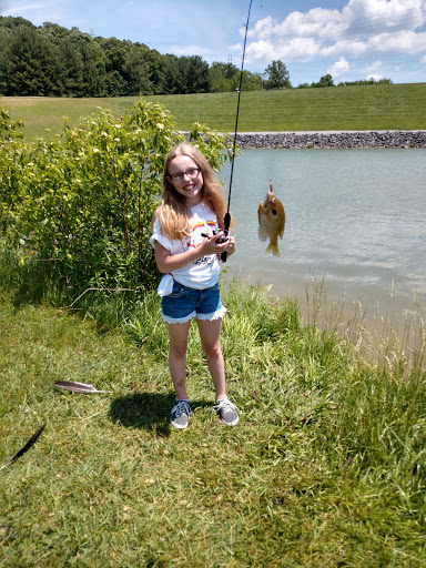 Golf Club «Clear Creek Golf Club», reviews and photos, 732 Harleywood Rd, Bristol, VA 24202, USA