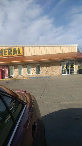 Discount Store «Dollar General», reviews and photos, 1406 Sunset Dr, Belle Plaine, IA 52208, USA