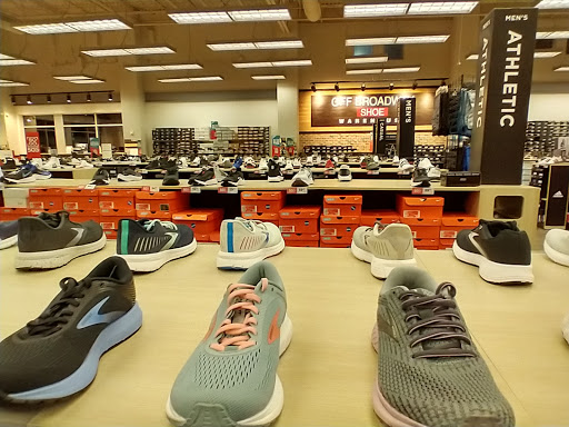 Shoe Store «Off Broadway Shoe Warehouse», reviews and photos, 2408 South Blvd, Charlotte, NC 28203, USA