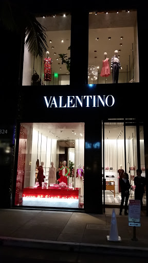 Boutique «VALENTINO», reviews and photos, 324 N Rodeo Dr, Beverly Hills, CA 90210, USA
