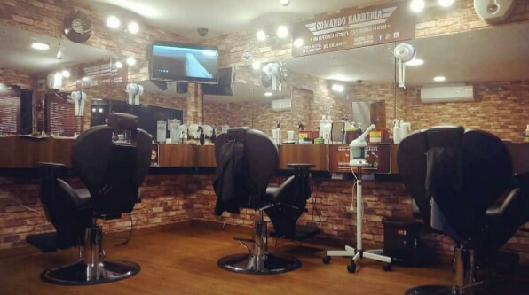 COMANDO BARBERÍA Y SPA