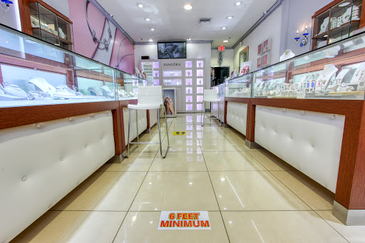 Jewelry Store «Exquisite Jewelers», reviews and photos, 9565 NW 41st St, Doral, FL 33178, USA