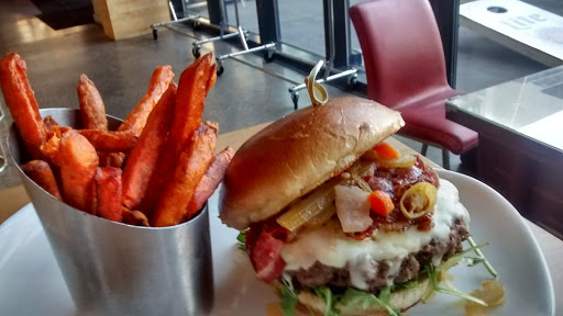 Bowling Alley «The Corner Alley Uptown @ University Circle», reviews and photos, 11409 Euclid Ave, Cleveland, OH 44106, USA