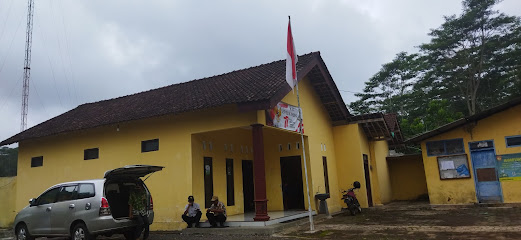 Balai Desa Klepu
