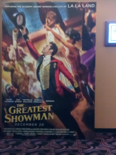 Movie Theater «Regal Cinemas El Dorado Hills 14 & IMAX», reviews and photos, 2101 Vine St, El Dorado Hills, CA 95762, USA