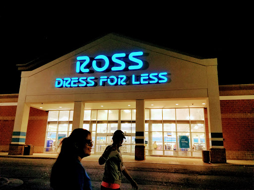 Clothing Store «Ross Dress for Less», reviews and photos, 249 Deane Dr, Rockford, IL 61107, USA